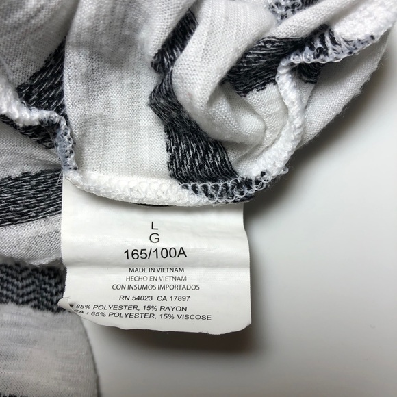 Old Navy striped tank top - Picture 5 of 7